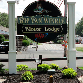 Carl’s Rip Van Winkle Motor Lodge in Catskill