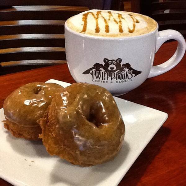 Twin Peaks Coffee & Donuts