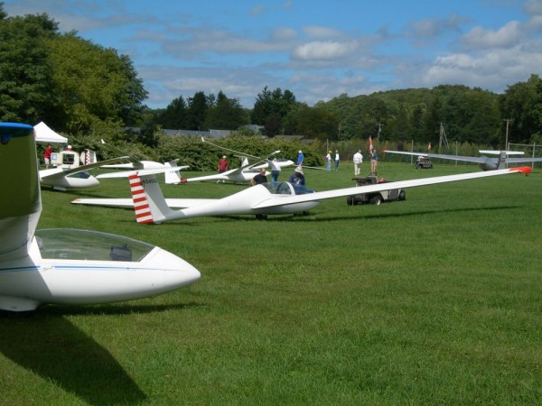 Nutmeg Soaring Association at the Freehold Airport