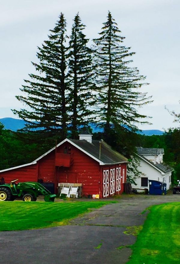 Hollowbrook Inn & Restaurant