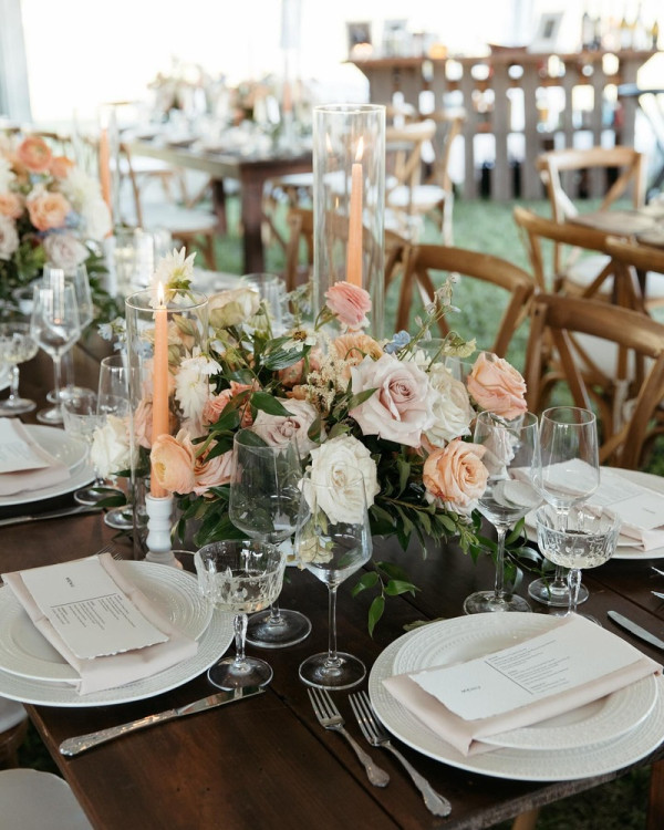 Venue - The Brady Farm, Planning & Design: Emily Boziwick Events